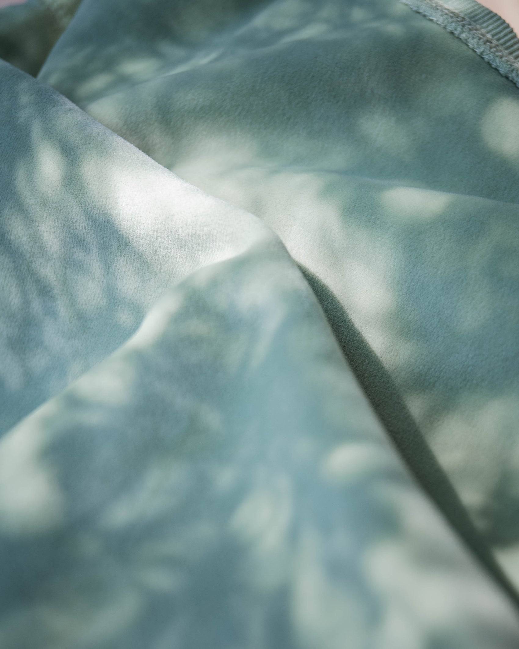 Equestrian_crewneck_sweatshirt_mint_